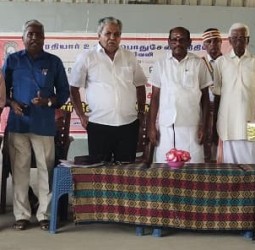 திருநெல்வேலியில் நடந்த 4 மாவட்ட அளவிலான பாரதியார் நினைவு போட்டி