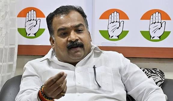 அதிகாரப் பகிர்வு அவசியம்; நாங்கள் கேட்பது தி.மு.க. தோல்வியடைந்த இடங்களைத்தான்: மாணிக்கம் தாகூர்