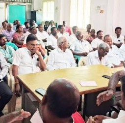 பிப்.12 பொது வேலைநிறுத்தத்தை விளக்கி திருவாரூரில் பிரச்சாரம் நடத்த முடிவு