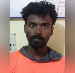 பெரியகுளம் அருகே கஞ்சா கடத்திய பெண் கைது 25 கிலோ பறிமுதல்