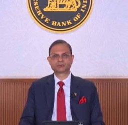 ரெப்போ வட்டி விகிதம் 5.25 சதவீதமாக நீடிக்கும் - ரிசர்வ் வங்கி