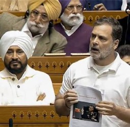 அடிப்படை ஜனநாயக உரிமைகள் மறுக்கப்பட்டுள்ளது; சபாநாயகருக்கு ராகுல் காந்தி பரபரப்பு கடிதம்