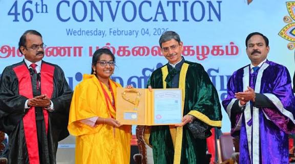 அண்ணா பல்கலைக்கழக பட்டமளிப்பு விழாவில் 1 லட்சத்து 50 ஆயிரத்து 595 பேருக்கு பட்டங்கள்  கவர்னர் ஆர்.என். ரவி வழங்கினார்