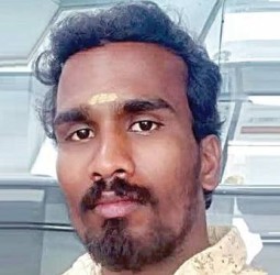 பொன்னேரியில் கடன் தவணையை செலுத்த தவறியதால் தனியார் வங்கி ஊழியர்கள் மிரட்டல்: பாஜக நிர்வாகி தற்கொலை