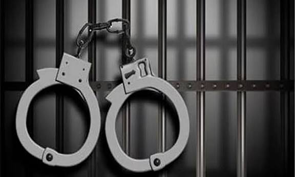 ஈரோட்டில் சட்டவிரோதமாக தங்கியிருந்த வங்காளதேசத்தினர் 4 பேர் கைது