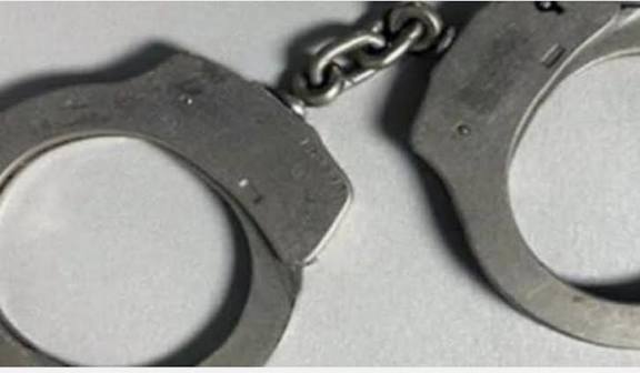 போதைப் பொருள் வழக்கில் சிங்கப்பூரிலிருந்து சென்னை திரும்பிய ஆடை வடிவமைப்பாளர் கைது