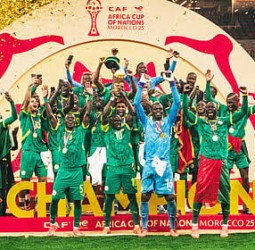 பெனால்டி வாய்ப்பு சர்ச்சையுடன் ஆப்பிரிக்கா கோப்பையை வென்றது செனகல் அணி