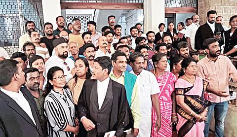 அலங்காநல்லூர் ஜல்லிக்கட்டு போராட்ட வழக்கில் இருந்து 56 பேர் விடுதலை