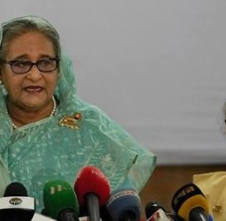 அதிகார வெறிபிடித்த சதிகாரர் முகம்மது யூனுஸ்” - ஷேக் ஹசீனா கடும் தாக்கு!