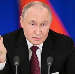 கிரீன்லாந்து விவகாரம் எங்களுக்கு தேவையற்றது: ரஷ்ய அதிபர் புதின் கருத்து