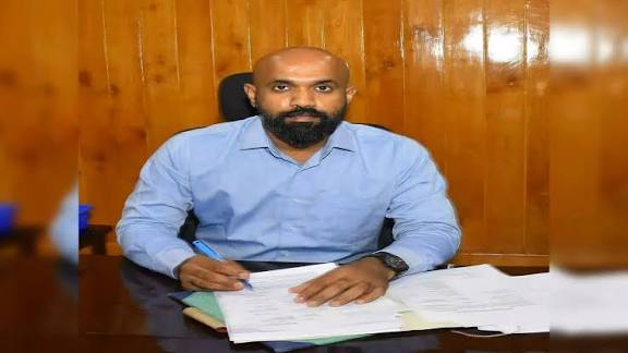 தேசிய அளவில் ராமநாதபுரம் முதலிடம்: முதலமைச்சரிடம் கலெக்டர் வாழ்த்து பெற்றார்