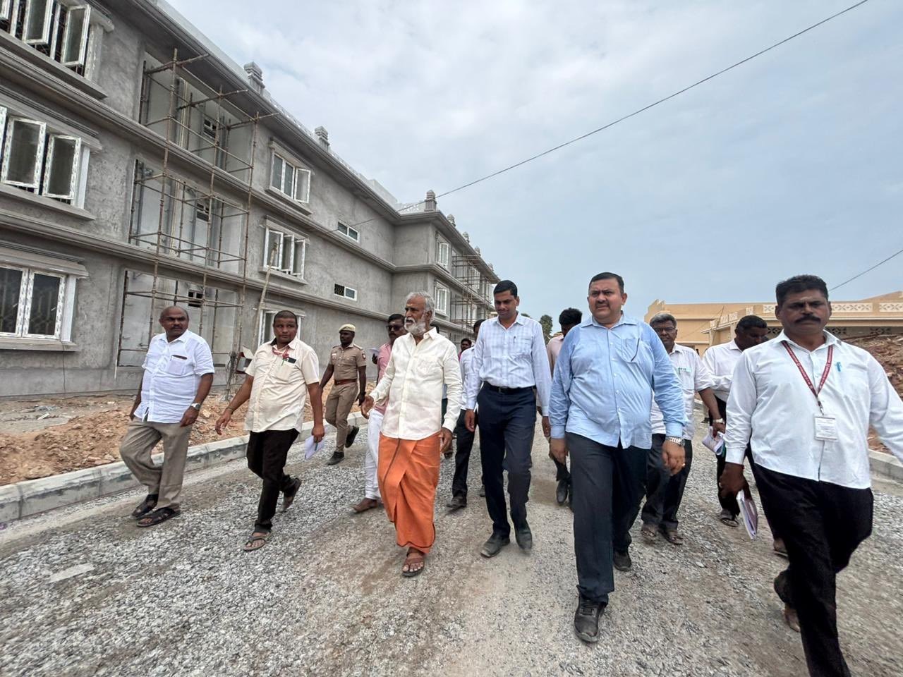 அருள்மிகு சுப்பிரமணிய சுவாமி திருக்கோயிலில் நடைபெற்று வரும் அறுபடை வீடுகள் காட்சியரங்கம்