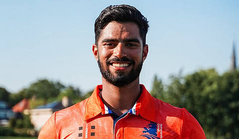 குடும்பத்தினர் முன்னிலையில் டெல்லியில் விளையாடுவது சிறப்பு’ - ஆர்​யன் தத்