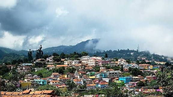 குளு குளு குன்னூரில் பார்க்க வேண்டிய அட்டகாசமான 10 இடங்கள்!