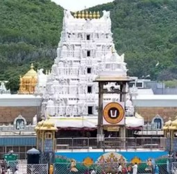 வைகுண்ட ஏகாதசியையொட்டி 10 நாட்களில் திருப்பதியில் 7.83 லட்சம் பக்தர்கள் சாமி தரிசனம்