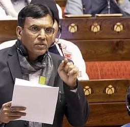 கடந்த ஆண்டில் 18 ஆயிரம் முகாம்கள் மூலம் 2.22 கோடி பேருக்கு வேலை - மத்திய அரசு தகவல்