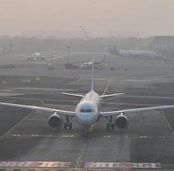 விமான நிலையம் தொடர்பான 150 கி.மீ. விதியில் தளர்வு