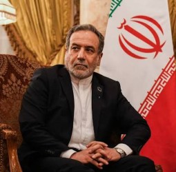 அமெ.ராணுவ மிரட்டல் குறித்து ஈரான் ஜனாதிபதி எச்சரிக்கை