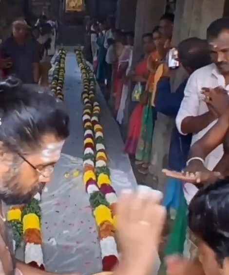 190 கிலோ எடையிலான மலர் மாலை