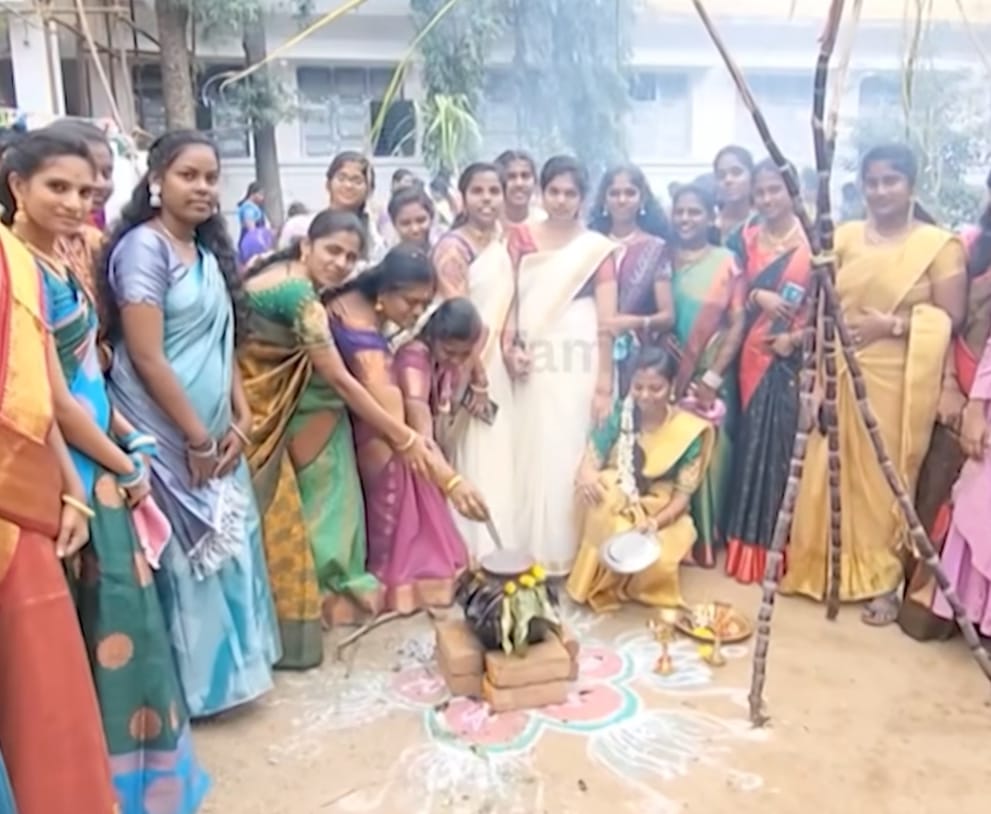காஞ்சிபுரம் பச்சையப்பன் மகளிர் கல்லூரியில் நேற்று பொங்கல் விழா