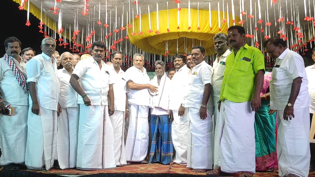 Iஏழாச்சேரியில் அ.தி.மு.க., சார்பில் பொதுக் கூட்டம்! -ஒன்றிய செயலாளர் திருமூலன் தலைமையில் நடந்தது!