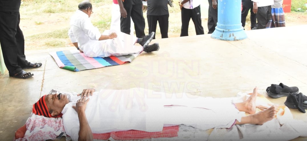 கல்லுப்பட்டியில் ஒரு கோவிலில் சிறிது நேரம் ஓய்வெடுத்தார் வைகோ