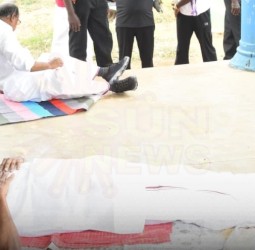 கல்லுப்பட்டியில் ஒரு கோவிலில் சிறிது நேரம் ஓய்வெடுத்தார் வைகோ