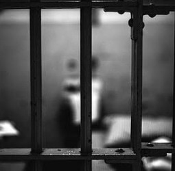 கோவாவில் ரவுடி ஜாமினில் விடுதலையானதை கொண்டாடிய சிறை வார்டன் சஸ்பெண்ட்