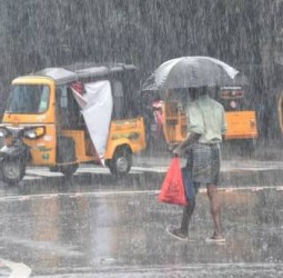 தமிழகத்தில் வருகிற 23-ந்தேதி மிதமான மழைக்கு வாய்ப்பு: வானிலை ஆய்வு மையம் தகவல்