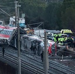 ஸ்பெயினில் அதிவேக ரயில் தடம்புரண்டு 39 பேர் உயிரிழப்பு