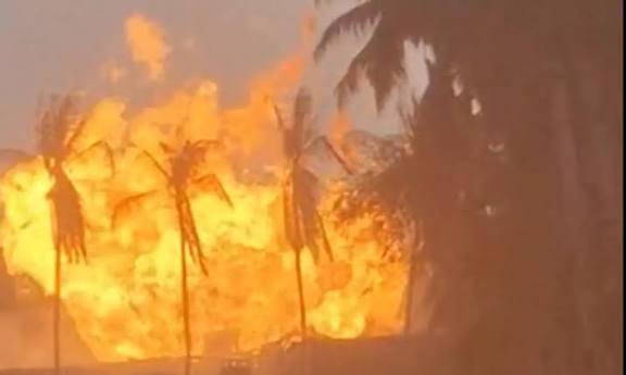 ஆந்திராவில் 2ஆவது நாளாக எரியும் ஓ.என்.ஜி.சி எண்ணெய்க் கிணறு