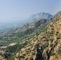 ஆரவல்லி மலைத்தொடரில் சட்டவிரோத சுரங்கத்தால் பெரும் பாதிப்பு: உச்சநீதிமன்றம்