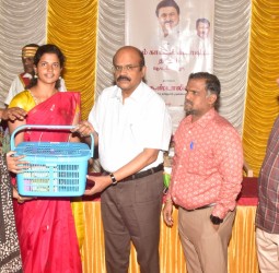 பசுபதீஸ்வரா மகளிர் மேல்நிலைப் பள்ளியில் நேற்று நடந்த நலம் காக்கும் ஸ்டாலின் திட்ட முகாம்