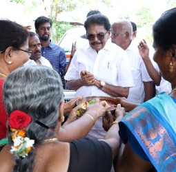 பாலையம்பட்டி ஊராட்சி ராஜூவ் நகரில் ரூ. 440 லட்சம் மதிப்பீட்டில் அமைக்கப்பட உள்ள புதிய பேவர் பிளாக் அமைக்கும் பணி