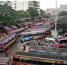 பிராட்வே பேருந்து நிலையத்தில் மறுசீரமைப்புப் பணி: ராயபுரம், தீவுத்திடலில் தற்காலிகப் பேருந்து முனையங்கள்