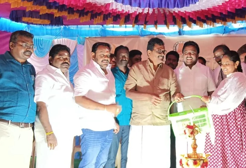 பெரிய செம்மேட்டுப்பட்டியில், நலம் காக்கும் ஸ்டாலின் திட்ட முகாம்