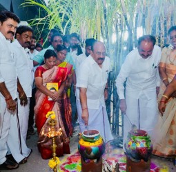 பல்லாவரம் சட்டமன்றத் தொகுதியில் .இ.கருணாநிதி எம்எல்ஏ தலைமையில் நடைபெற்ற பொங்கல் விழா