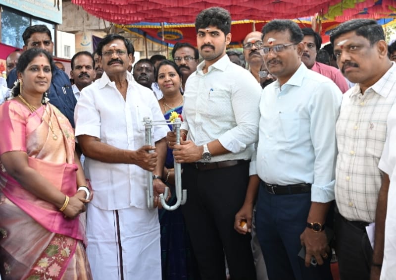 ரூ.1.23 கோடி மதிப்பில் மின் விளக்குகள் அமைக்கும் பணி