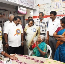 ஆரம்ப சுகாதார நிலையத்தில் சட்டமன்ற பொது கணக்கு குழுத்தலைவர் செல்வப் பெருந்தகை தலைமையில் குழு வினர் ஆய்வு