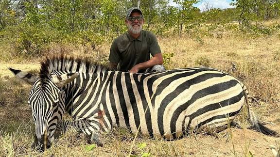 பிரியமான என் வேட்டைக்காரன்...!