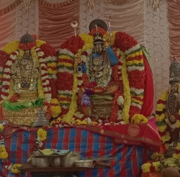 உலக நன்மைக்காக ஸ்ரீ லட்சுமி குபேர மஹா ஹோமம்