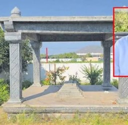 தெலுங்கானா: சொந்த செலவில் கட்டிய கல்லறையில் முதியவர் அடக்கம்