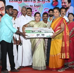 தூத்துக்குடியில் திமுக சார்பில் நடைபெற்ற பொங்கல் விழா