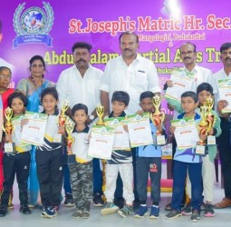 செயின்ட் ஜோசப் மெட்ரிகுலேஷன் பள்ளியில் நடந்த மாநில அளவிலான சிலம்பம் போட்டி